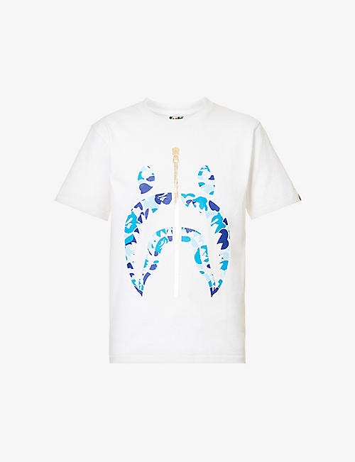 A BATHING APE: Shark-print crewneck cotton-jersey T-shirt
