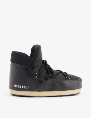 Moon Boot Logo Printed Round Toe Boots In Black