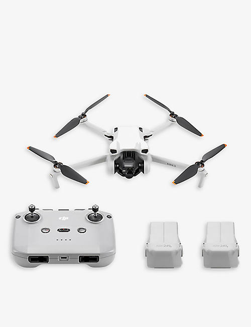 DJI: Mini 3 Fly More Combo drone