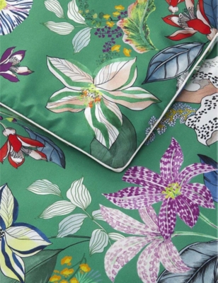 Shop Yves Delorme Multicoloured Bahamas Floral-print Silk Bed Runner
