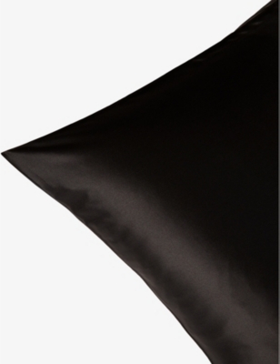 Hugo Boss Boss Black Sham Standard Silk Pillowcase In Black