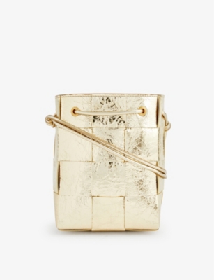 BOTTEGA VENETA: Cassette Bucket small leather cross-body bag