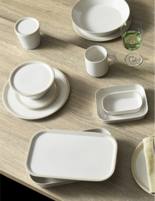 ROYAL DOULTON: Speckled ceramic mugs set of four