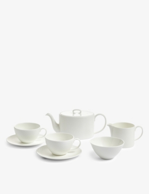 Wedgwood Gio Textured Bone China 7-piece Tea Set