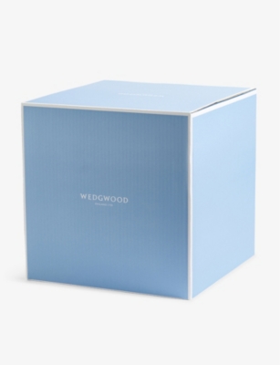 WEDGWOOD GIO TEXTURED BONE-CHINA 12-PIECE DINNERWARE SET 65280493