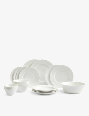 Wedgwood Intaglio Bone China 21-piece Dinnerware Set