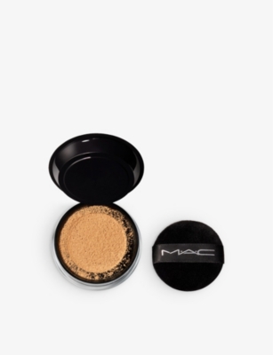 Shop Mac Studio Fix Pro Set + Blur Weightless Loose Powder 6.5g In Medium Deep
