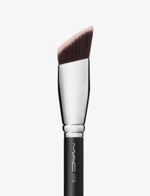 Shop Mac 171s Wedge Smooth-edge Face Brush