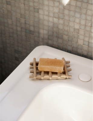 FERM LIVING: Weave glazed-ceramic soap tray