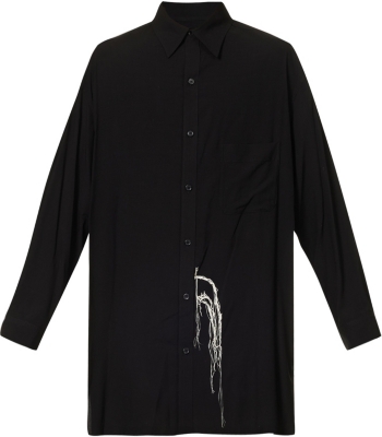 YOHJI YAMAMOTO YOHJI YAMAMOTO MEN'S BLACK FRAYED-EMBROIDERY SPREAD-COLLAR RELAXED-FIT RAYON SHIRT 65909929