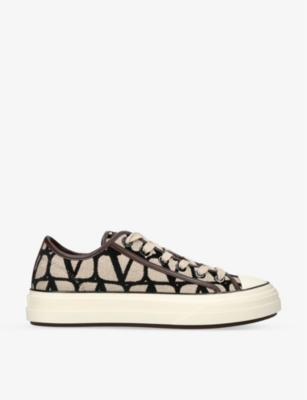 Valentino Garavani Vlogo-print Low-top Woven Trainers In Blk/other