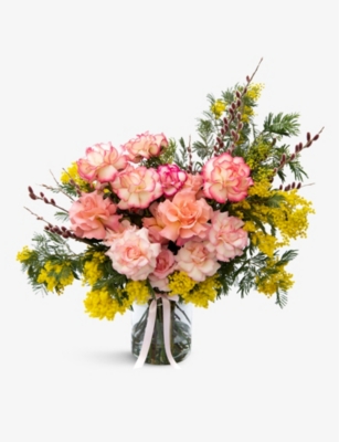 YOUR LONDON FLORIST: Peach Bellini fresh flower bouquet with glass vase