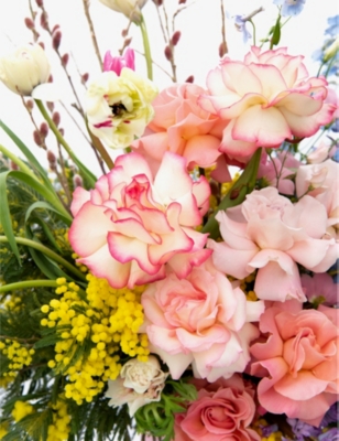 YOUR LONDON FLORIST: Mamma Mia large fresh flower bouquet