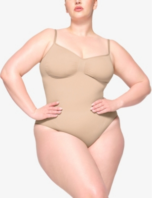 SKIMS: Sculpt ruched stretch-woven body