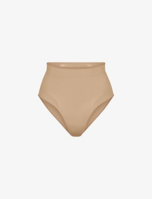 Skims Sculpting Mid-rise Stretch-woven Briefs In Clay