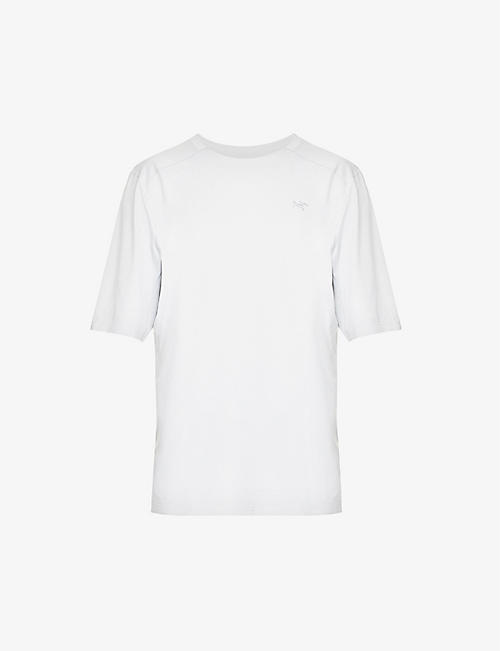 ARCTERYX：Cormac 吸湿梭织 T 恤