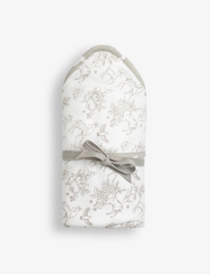 THE LITTLE TAILOR: Woodland and fawn hare-print cotton jersey blanket