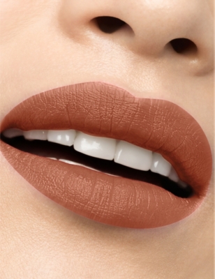 CHRISTIAN LOUBOUTIN CHRISTIAN LOUBOUTIN VERY GIL ROUGE LOUBOUTIN VELVET MATTE LIPSTICK 3.8G