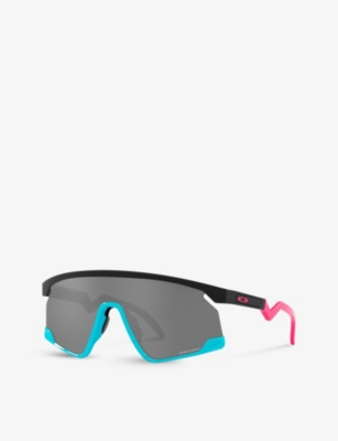 Shop Oakley Women's Black Oo9280 Bxtr Rectangle-frame Acetate Sunglasses