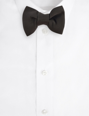 Shop Tom Ford Men's Black Pre-tied Grosgrain Silk Bow Tie