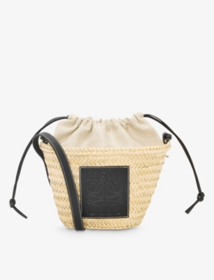 Loewe pochette hot sale raffia bag