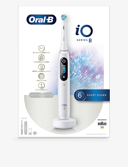 ORAL B：iO8 电动牙刷（配旅行盒）