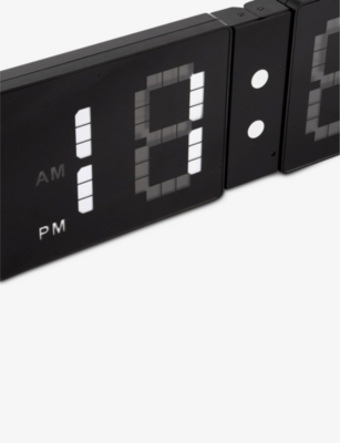 THE TECH BAR: Karlsson LED Look Flip wall clock