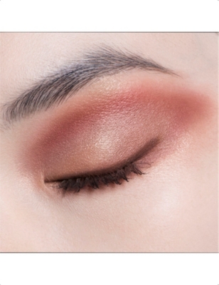 Shop Dior 673 Red Tartan Show 5 Couleurs Eyeshadow Palette 2.2g