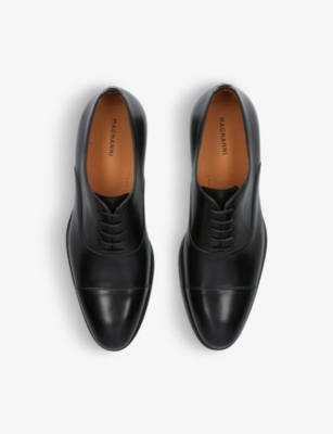 Shop Magnanni Men's Black Flex Leather Oxford Shoes