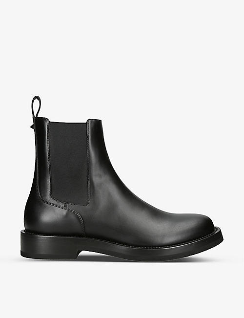 VALENTINO GARAVANI: Round-toe leather Chelsea boots