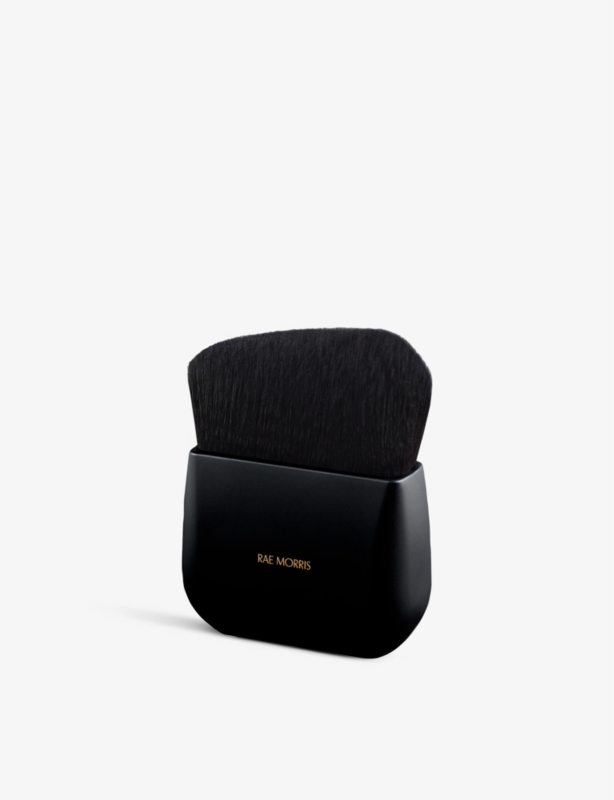 #3 Ultimate Cheekbone face brush