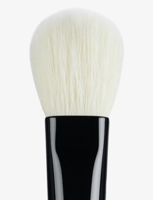 Shop Rae Morris #10 Deluxe Oval Shadow Brush