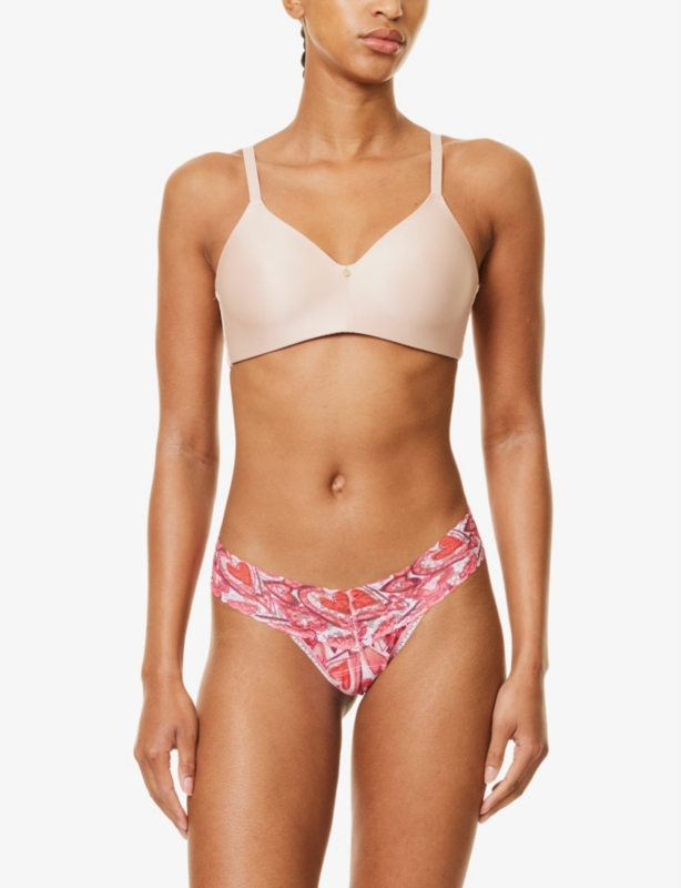Signature low-rise lace thong