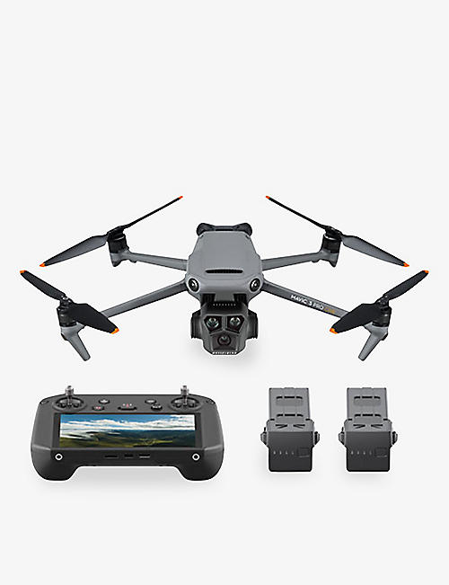 DJI: Mavic 3 Pro Cine Premium Combo drone set