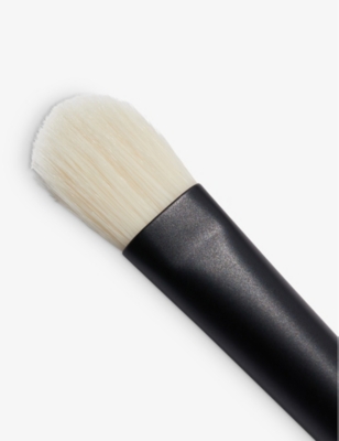 Lisa Eldridge Beauty Seamless Blend Brush No.7