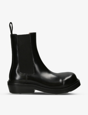 Selfridges best sale chelsea boots