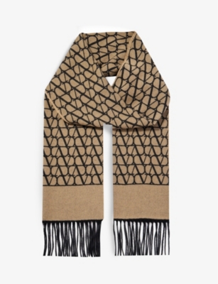 Fendi store scarf selfridges