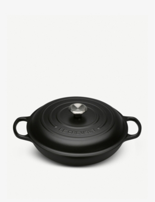 LE CREUSET: Signature shallow cast-iron casserole dish 26cm