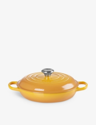 Le Creuset Nectar Signature Shallow Cast-iron Casserole Dish In Nectar