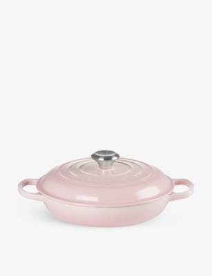 Le Creuset Shell Pink Signature Shallow Cast-iron Casserole Dish In Shell Pink