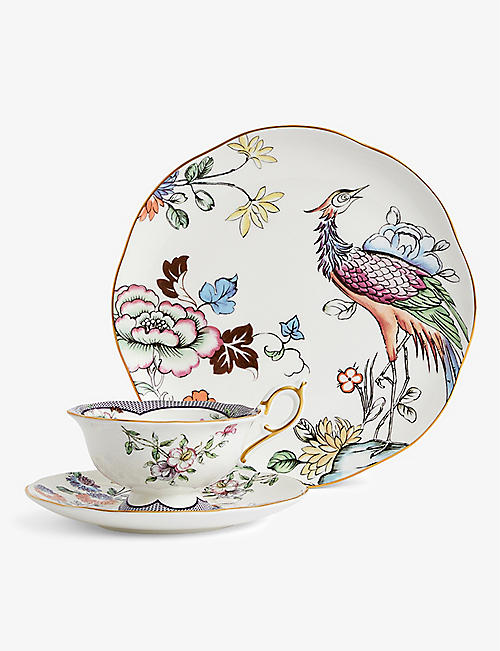 WEDGWOOD: Fortune flowers and crane-motif bone-china set of three