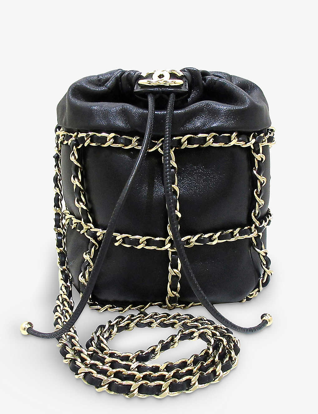 Reselfridges Black Pre-loved Chanel Chain Leather Bucket Cross-body Bag