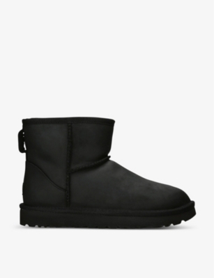 Ugg Womens  Classic Mini Ii In Black