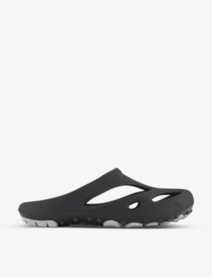 Shop Keen Men's Black Dawn Blue Shanti Cut-out Rubber Sliders