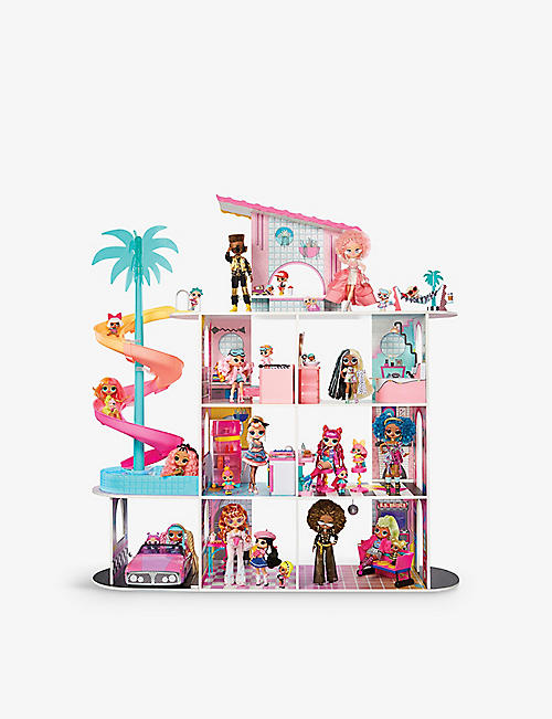L.O.L. SURPRISE: OMG Fashion House wooden playset
