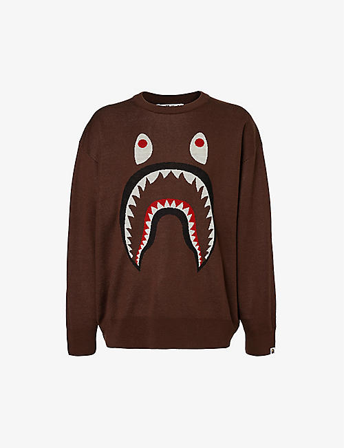 A BATHING APE: Shark brand-print knitted jumper