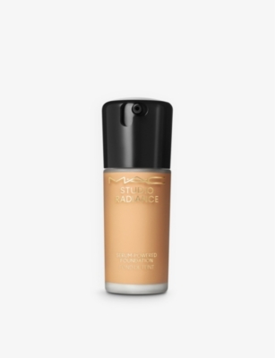 MAC - Studio Radiance Serum-Powered™ foundation 30ml | Selfridges.com