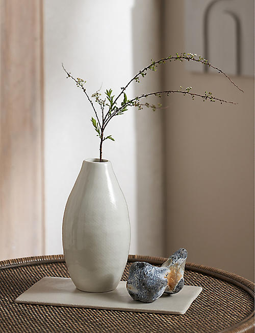 THE WHITE COMPANY: Marley small glazed earthenware vase 25cm