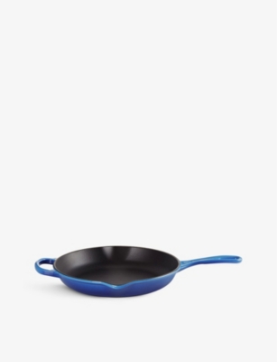 LE CREUSET: Signature round cast-iron skillet 23cm