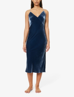 Shop Olivia Von Halle Women's Steel Issa Velvet Nightdress In Blue